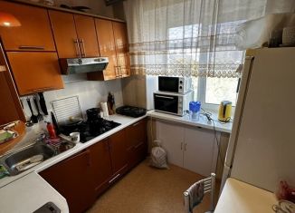 Сдача в аренду 5-ком. квартиры, 48 м2, Хабаровск, улица Ким Ю Чена, 63