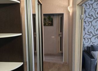 2-ком. квартира в аренду, 54 м2, Новокузнецк, улица Тольятти, 1