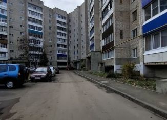 2-ком. квартира на продажу, 49 м2, Орловская область, улица Машиностроителей, 2