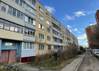 Продам 2-комнатную квартиру, 48.4 м2, Ивантеевка, Учинская улица, 2