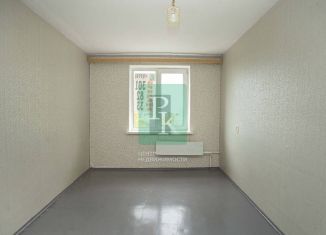 Продается трехкомнатная квартира, 69.5 м2, посёлок Кача, улица Авиаторов, 22