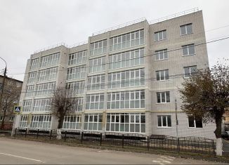 Продается 2-комнатная квартира, 58.4 м2, Орловская область, улица Карла Маркса, 108