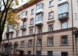 Продажа 2-ком. квартиры, 56 м2, Смоленск, улица Тухачевского, 3, Промышленный район