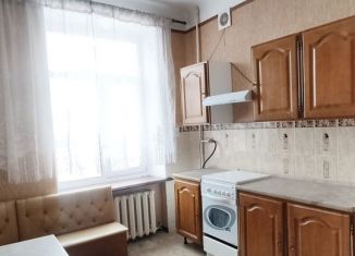 Продается 2-ком. квартира, 61 м2, Омск, Ленинский округ, проспект Карла Маркса, 45