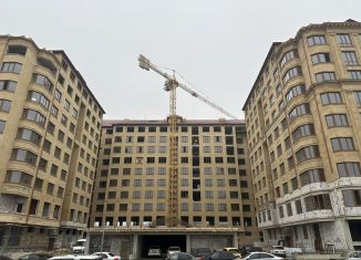 Продается трехкомнатная квартира, 96 м2, Хасавюрт, улица Датуева, 63