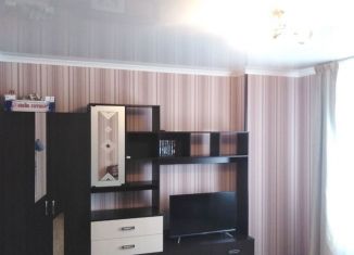 Сдам 2-ком. квартиру, 55 м2, Краснодарский край, Красная улица, 82