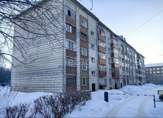 Продается 4-комнатная квартира, 88.5 м2, Новосибирск, улица Добролюбова, 154/1, метро Октябрьская