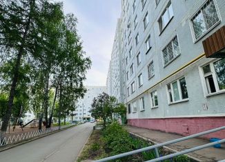 Продажа 3-ком. квартиры, 66.3 м2, Татарстан, проспект Химиков, 94