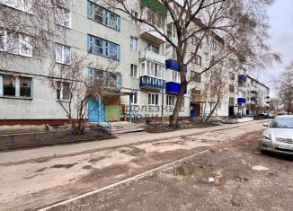 Продаю 1-комнатную квартиру, 30 м2, Сызрань, улица Физкультурников, 20