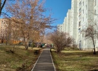 Продается четырехкомнатная квартира, 78 м2, Красноярск, улица Гусарова, 30, Октябрьский район