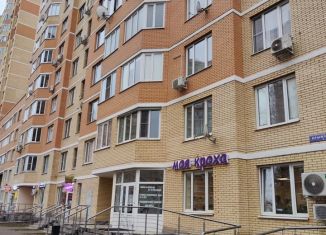 Продажа 2-ком. квартиры, 65 м2, Раменское, Крымская улица, 3