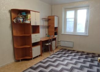 Продаю 3-ком. квартиру, 75.2 м2, Челябинск, улица Маршала Чуйкова, 31