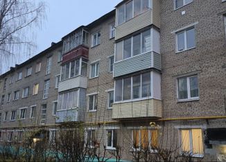 Продаю 2-комнатную квартиру, 43.7 м2, поселок Лоза, посёлок Лоза, 13