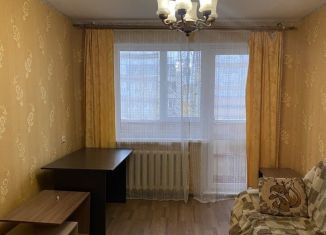 Продаю 1-комнатную квартиру, 32 м2, Псков, Юбилейная улица, 79