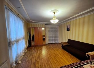 Аренда 3-ком. квартиры, 100 м2, Мытищи, улица Воровского, 1