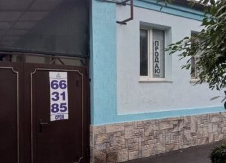 Продам дом, 65 м2, Ставрополь, микрорайон № 10, улица Серова, 378