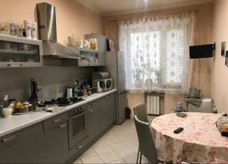 Продажа 3-ком. квартиры, 90 м2, Тверская область, улица Коробкова, 2