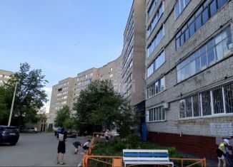 Продам 3-ком. квартиру, 62.9 м2, Удмуртия, улица Карла Маркса, 8