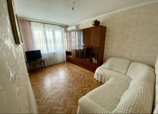 Сдача в аренду 2-ком. квартиры, 47 м2, Севастополь, улица Горпищенко, 84