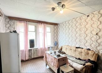 Продается 2-ком. квартира, 37 м2, Иркутская область, улица Баррикад, 185к10