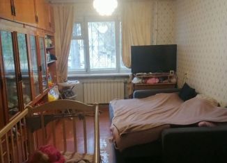 Продам 3-комнатную квартиру, 50 м2, Воронеж, Ленинский район, улица 121-й Стрелковой Дивизии, 54