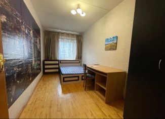 Комната в аренду, 15 м2, Санкт-Петербург, улица Ленсовета, 90