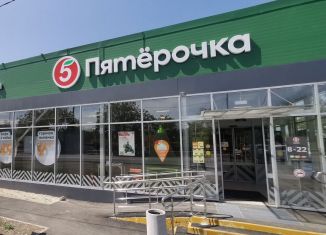 Продам торговую площадь, 500 м2, Краснодарский край, улица Мира, 171