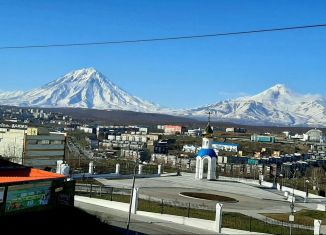 Продается 2-ком. квартира, 45.1 м2, Петропавловск-Камчатский, Владивостокская улица, 35А