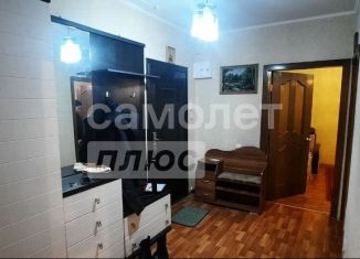 Продаю двухкомнатную квартиру, 56 м2, Курск, проспект Вячеслава Клыкова