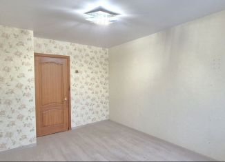 Продажа 3-ком. квартиры, 60.2 м2, Пермь, улица Маршала Толбухина, 12