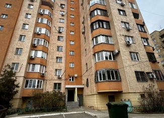 Продается 2-ком. квартира, 59.4 м2, Астрахань, Советский район, Боевая улица, 66Г