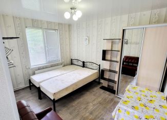 Сдам 1-ком. квартиру, 25 м2, Симферополь, улица Ухтомского, 24