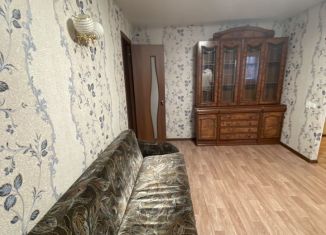 Сдаю 2-комнатную квартиру, 44 м2, Щёкино, Советская улица, 25