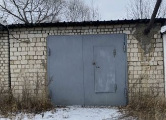 Продаю гараж, 30 м2, Райчихинск, Озёрная улица