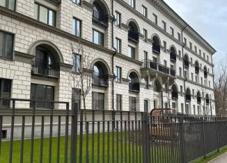 Продается двухкомнатная квартира, 74 м2, Санкт-Петербург, Зеленогорская улица, 3, метро Удельная