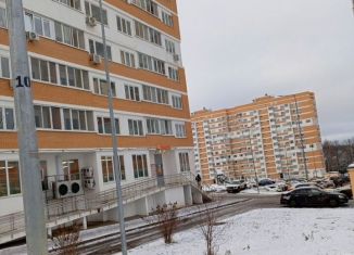 Аренда 1-комнатной квартиры, 40 м2, посёлок Марьино, улица Харлампиева, 48к2