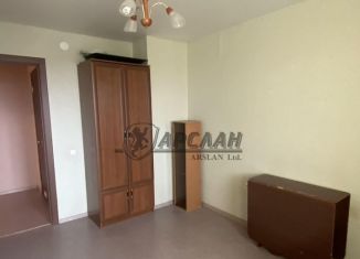 Сдам 2-ком. квартиру, 64 м2, Казань, улица Андрея Адо, 16