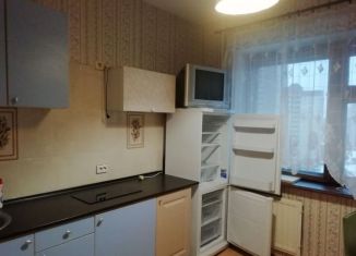 Сдается 2-ком. квартира, 68 м2, Санкт-Петербург, улица Ленсовета, 88, метро Звёздная