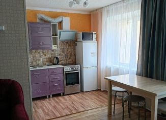 Сдаю 2-ком. квартиру, 54 м2, Петропавловск-Камчатский, улица Горького, 15/1