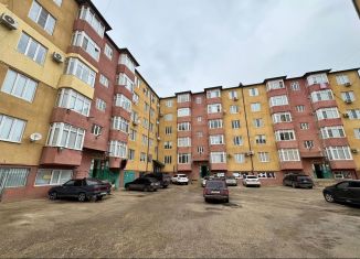 Продаю 1-комнатную квартиру, 56 м2, Дербент, улица Сальмана, 85Д