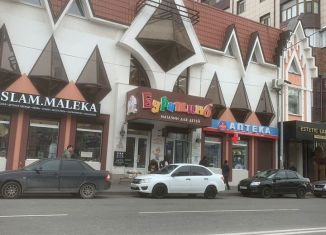 Сдается торговая площадь, 300 м2, Махачкала, улица Магомеда Ярагского, 25, Ленинский внутригородской район