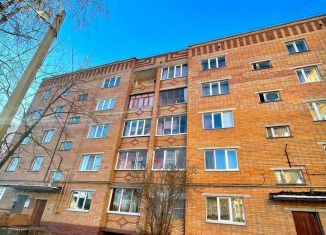 Продам 1-ком. квартиру, 33 м2, Калуга, Советская улица, 3, Октябрьский округ