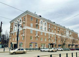 Продам 3-ком. квартиру, 89.2 м2, Пермь, Комсомольский проспект, 71, Свердловский район