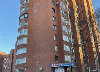 Продается 4-ком. квартира, 90.8 м2, Пермский край, улица Мира, 74