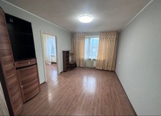 3-комнатная квартира в аренду, 53 м2, Москва, улица Гурьянова, 5