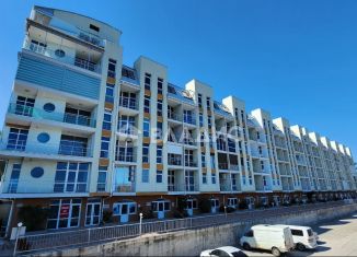 Продам трехкомнатную квартиру, 89.6 м2, посёлок городского типа Гурзуф, набережная Пушкина, 17литБ