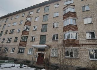 Продам 1-ком. квартиру, 30 м2, Трёхгорный, улица Космонавтов, 6