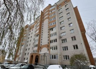 Продам 2-ком. квартиру, 66 м2, Смоленск, проспект Гагарина, 43