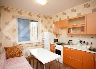 Продается 1-комнатная квартира, 41 м2, Челябинск, Советский район, улица Тарасова, 38