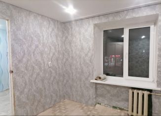 Продается комната, 24 м2, Азнакаево, улица Тукая, 1